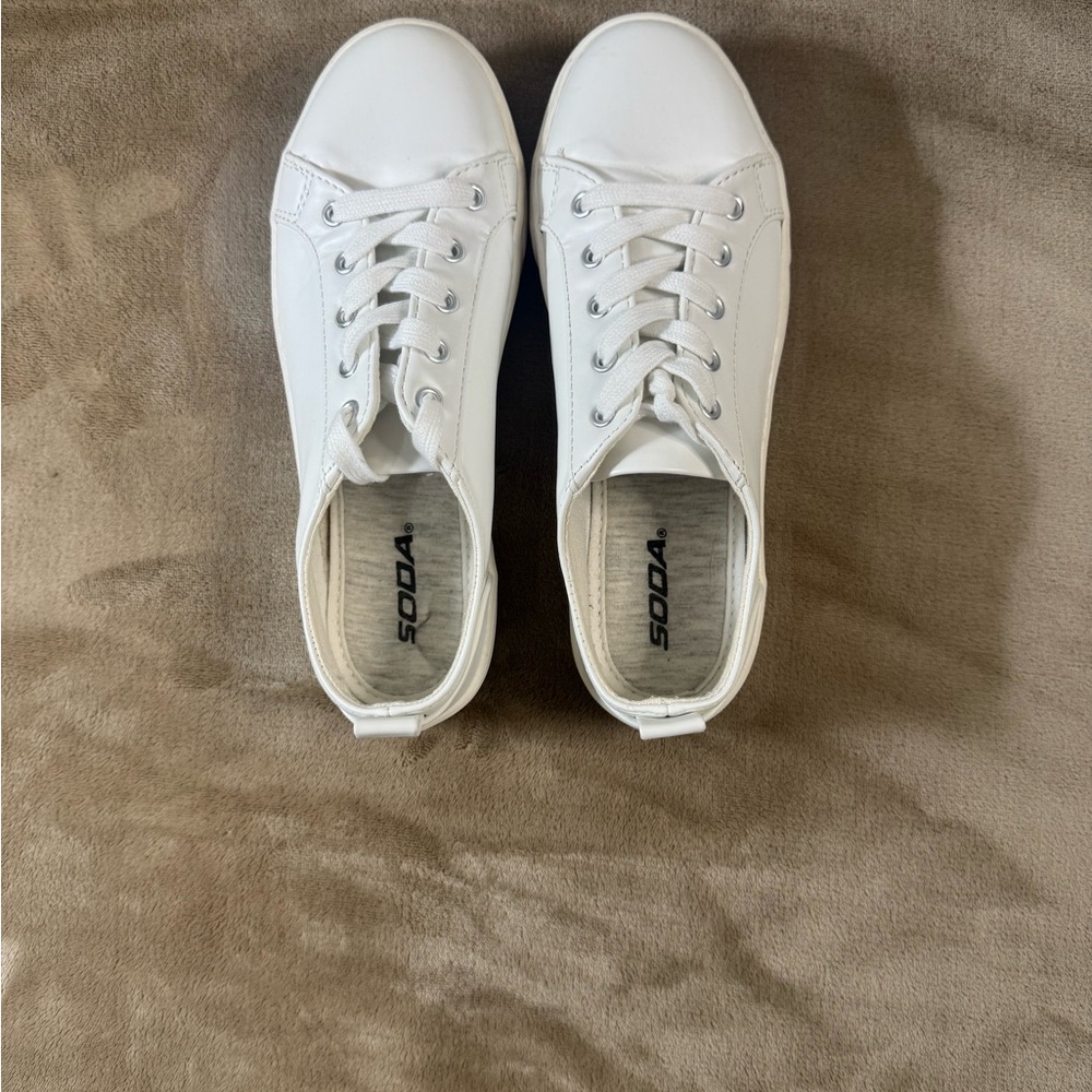 Soda Classic White Lace-Up Sneakers